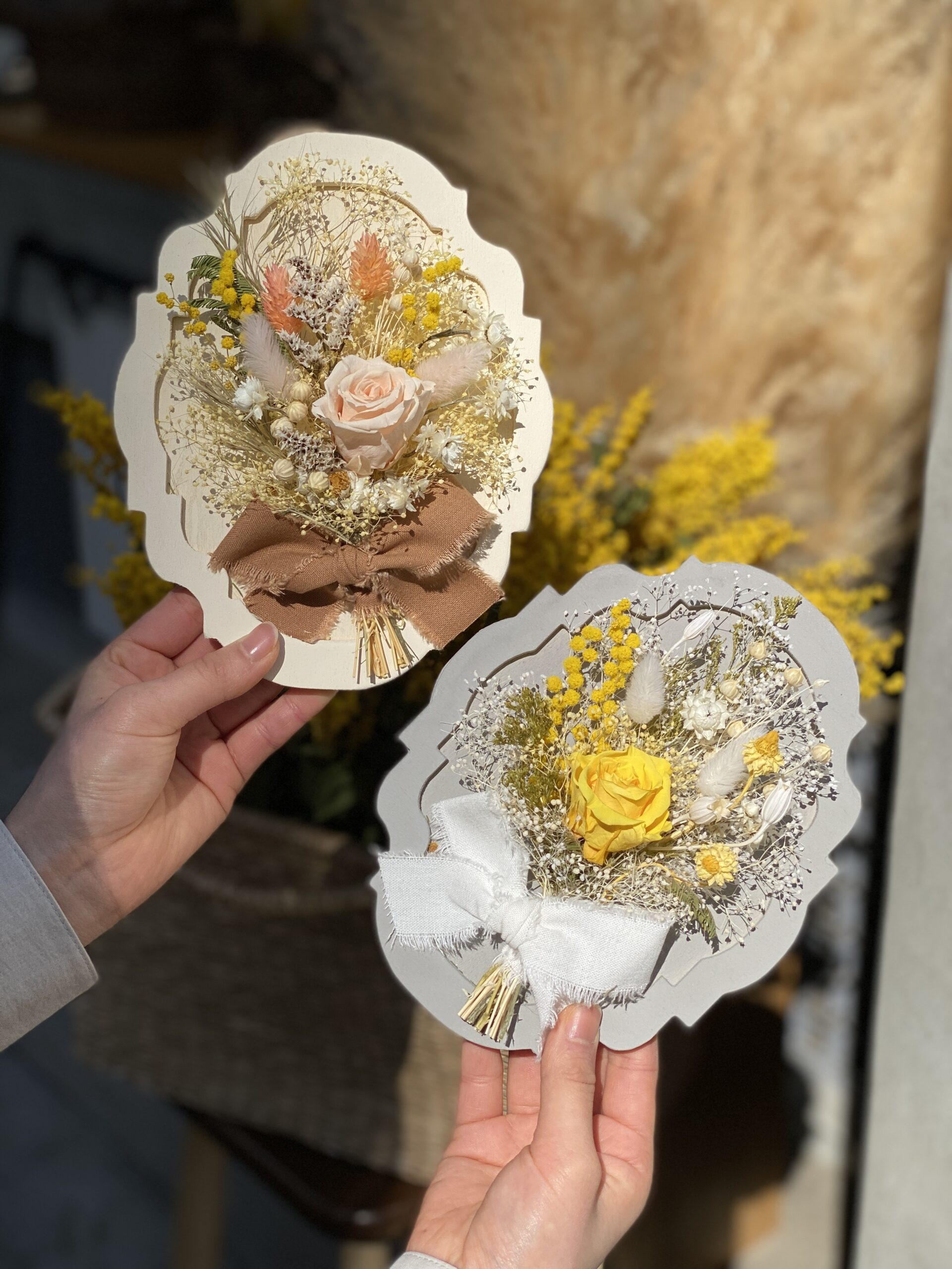 ミモザ入り壁掛けプレート