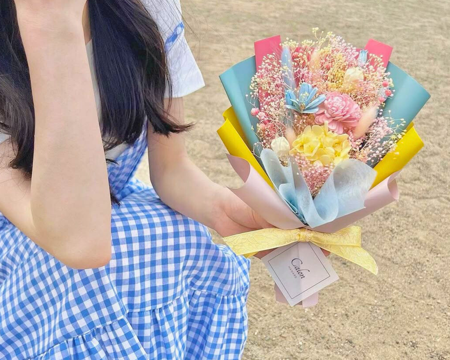夏の銀座・有楽町で、ライブやイベントに映える“推しカラー花束”を手に入れよう！