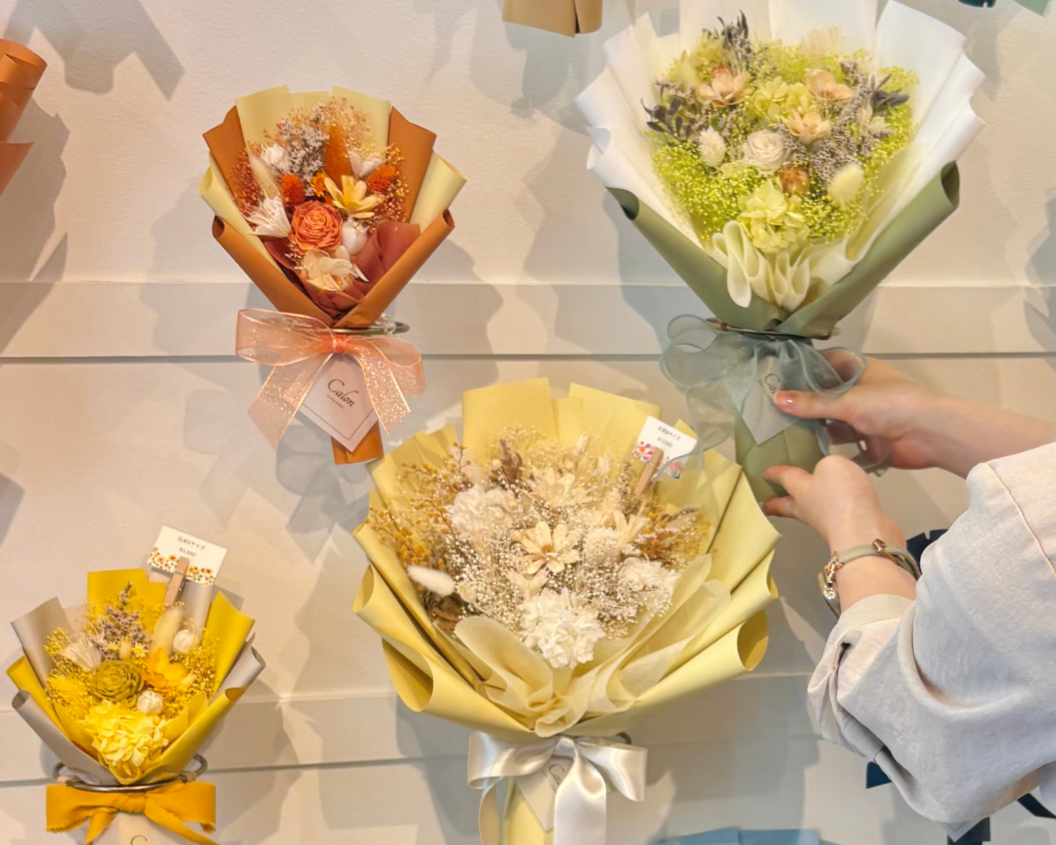 Calon DRY FLOWERはなれ有楽町店 壁面花束