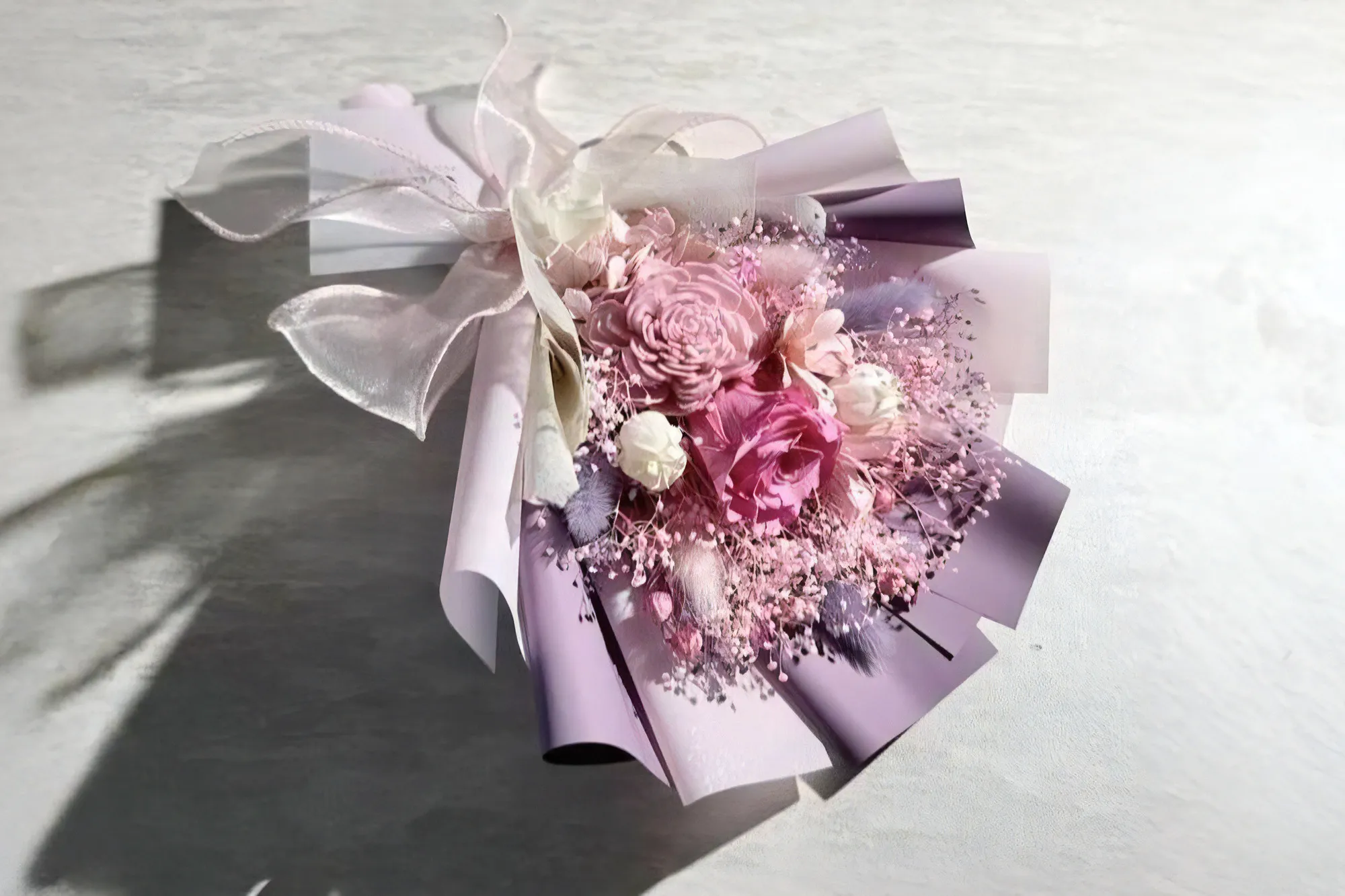 ピンクとパープルの花束